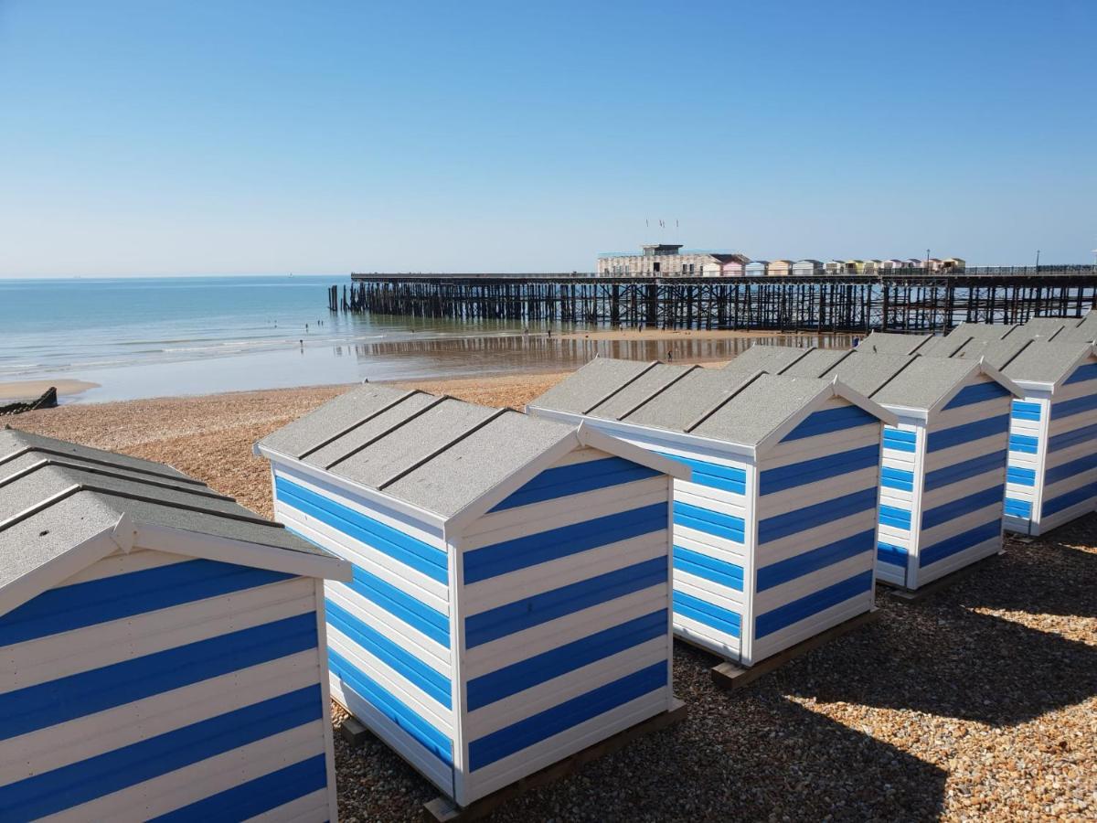 West Hill Retreat Seaview Balcony Chic Loft Studio & Free Parking Hastings Exteriör bild
